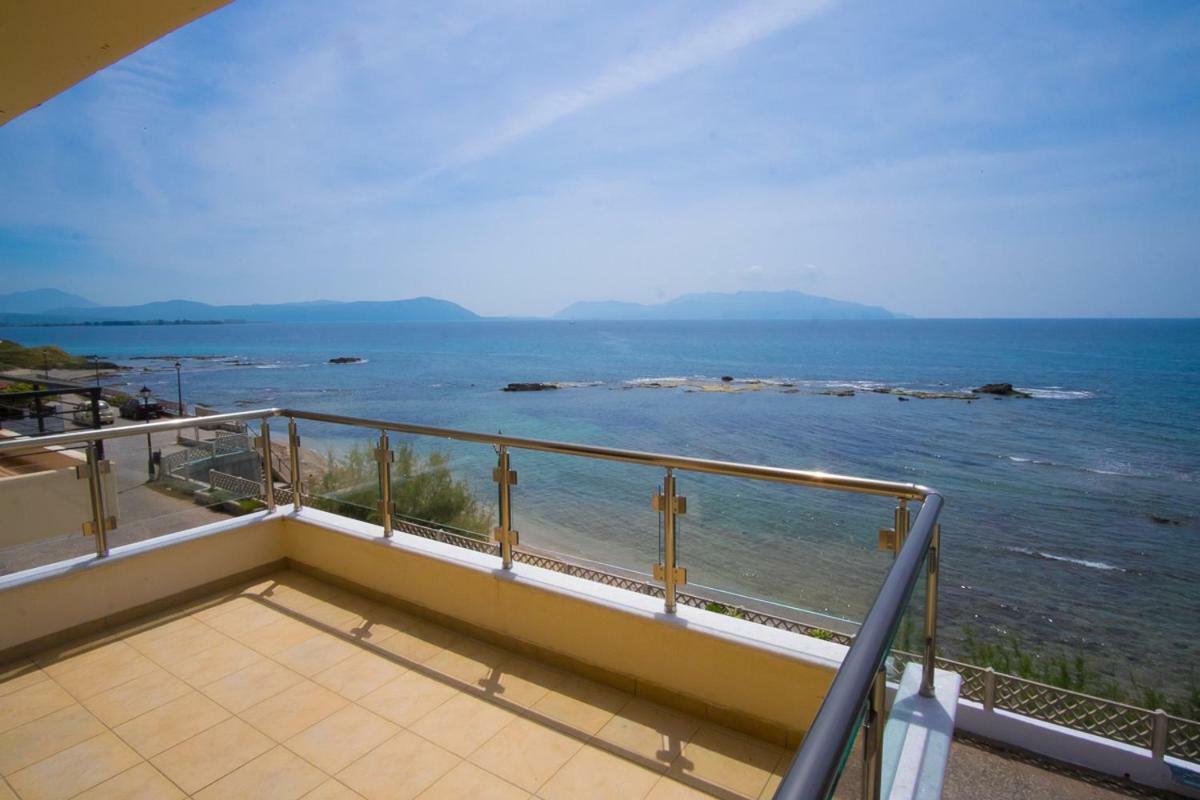 Paris Seaside Villa Pandokrátor Kültér fotó
